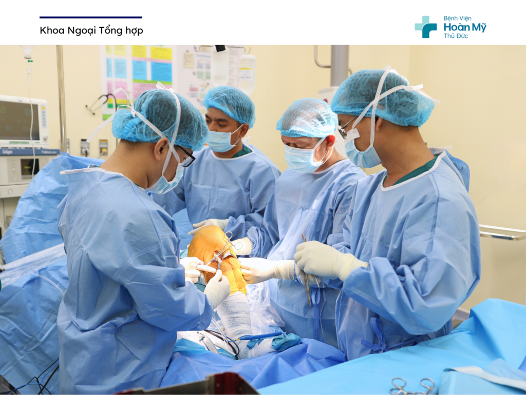 Điều trị thành công cho người bệnh đứt hoàn toàn dây chằng gối trái