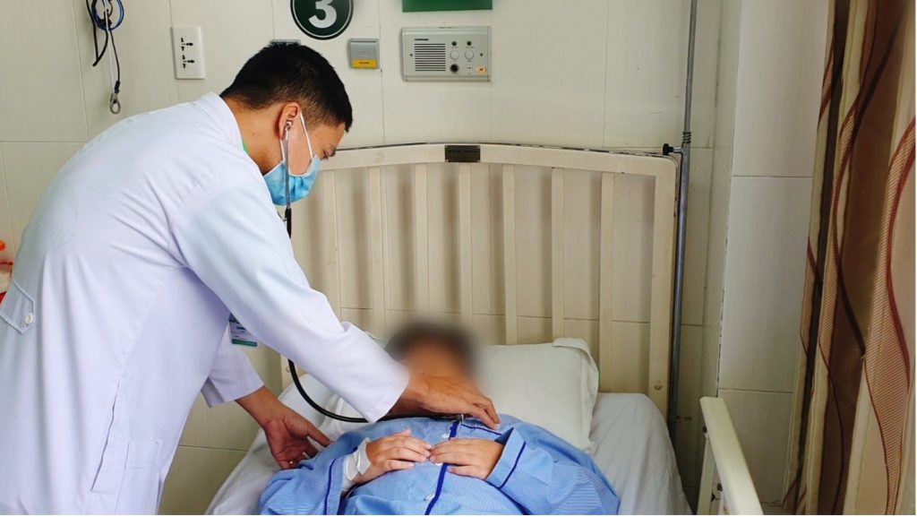 Thăm dò điện sinh lý tim điều trị dứt điểm cơn nhịp nhanh trên thất cho bệnh nhi 10 tuổi