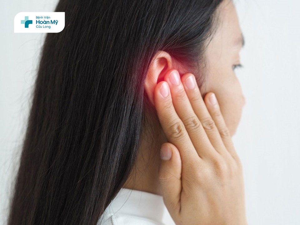 Chăm sóc người bệnh sau phẫu thuật vá màng nhĩ