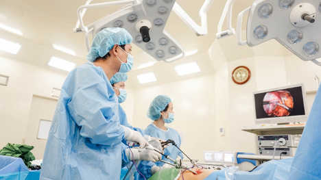 Phẫu thuật nội soi thành công cắt bướu thận