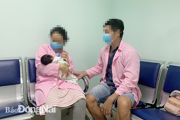 Cấp Cứu Hồi Sức Thành Công Trẻ Sinh Non Rớt Trong Bồn Cầu